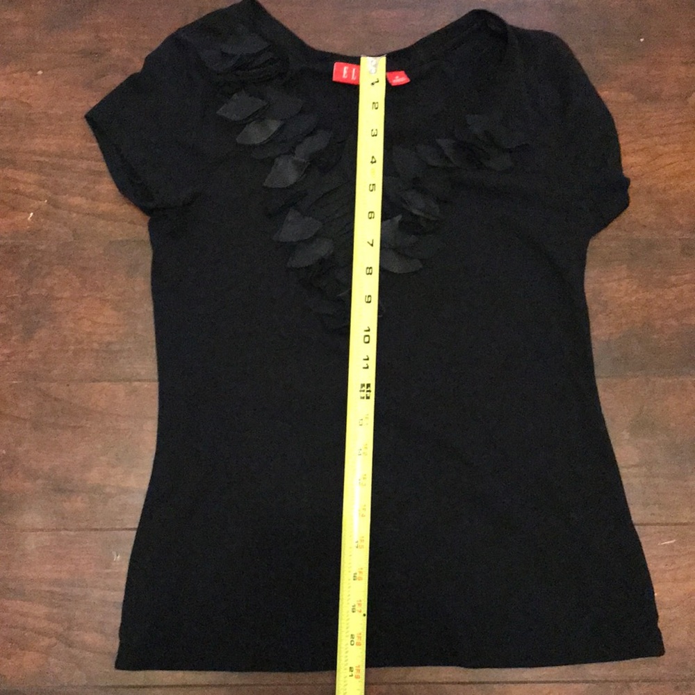 Elle Ruffled T-Shirt - Picture 5 of 6